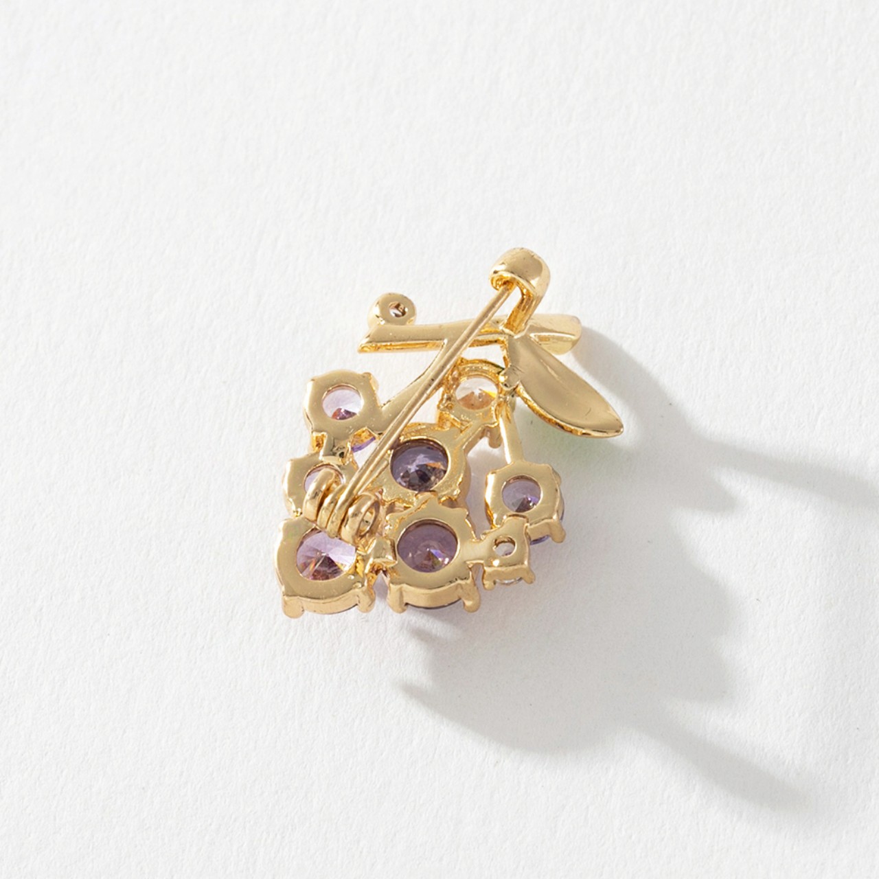 Bling Stone Vine brooch