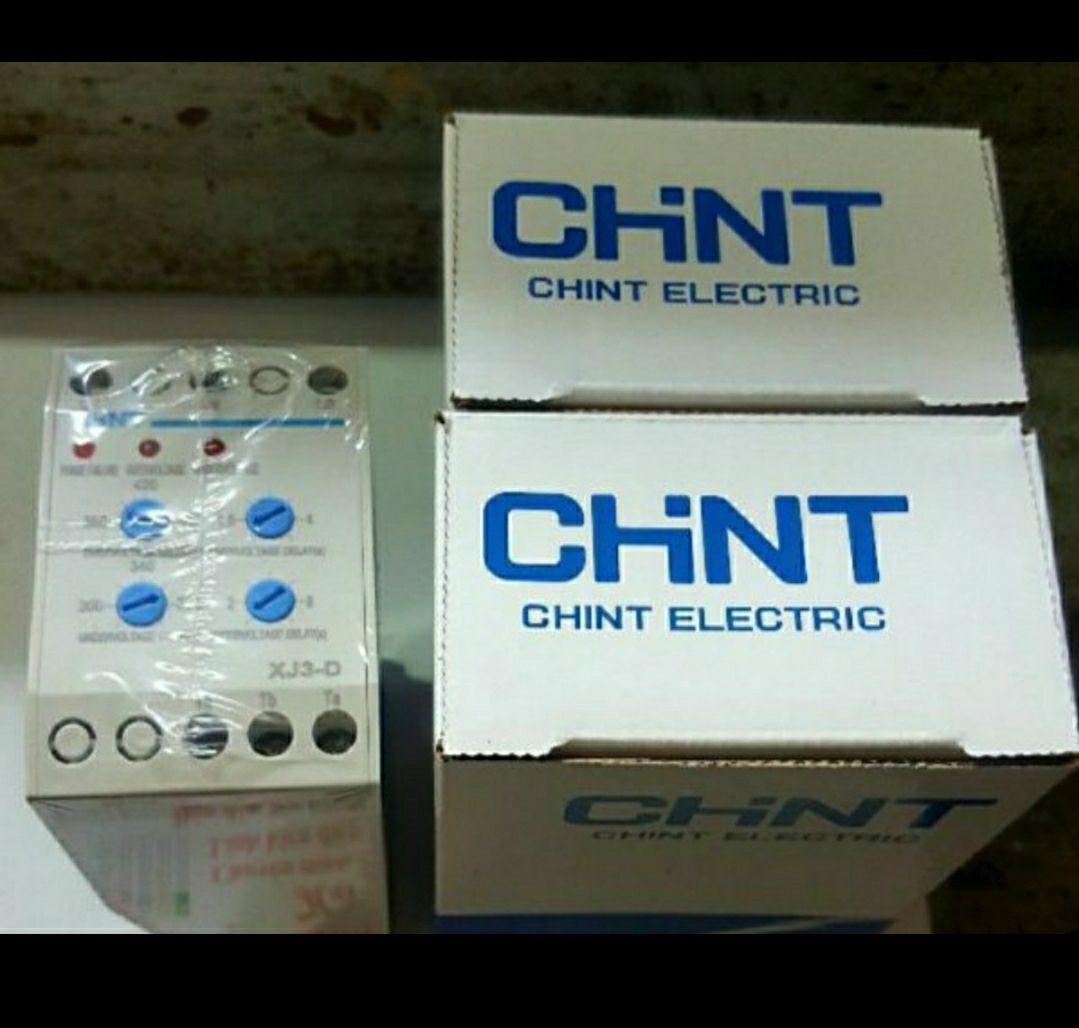 Relay bảo vệ Điện Áp 3 Pha  XJ3D