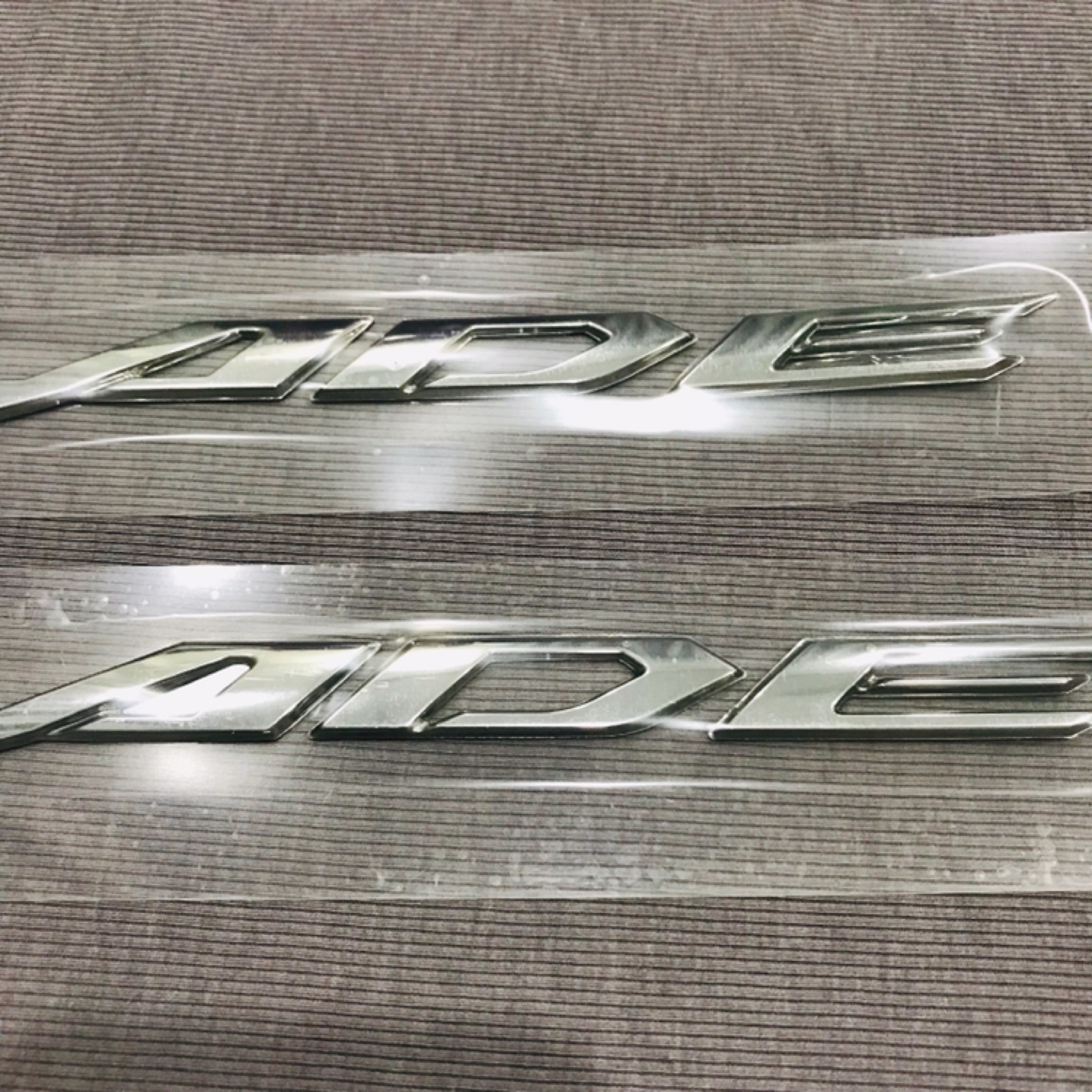 Tem cặp chữ Blade zin thái bao đẹp bao sắc nét
