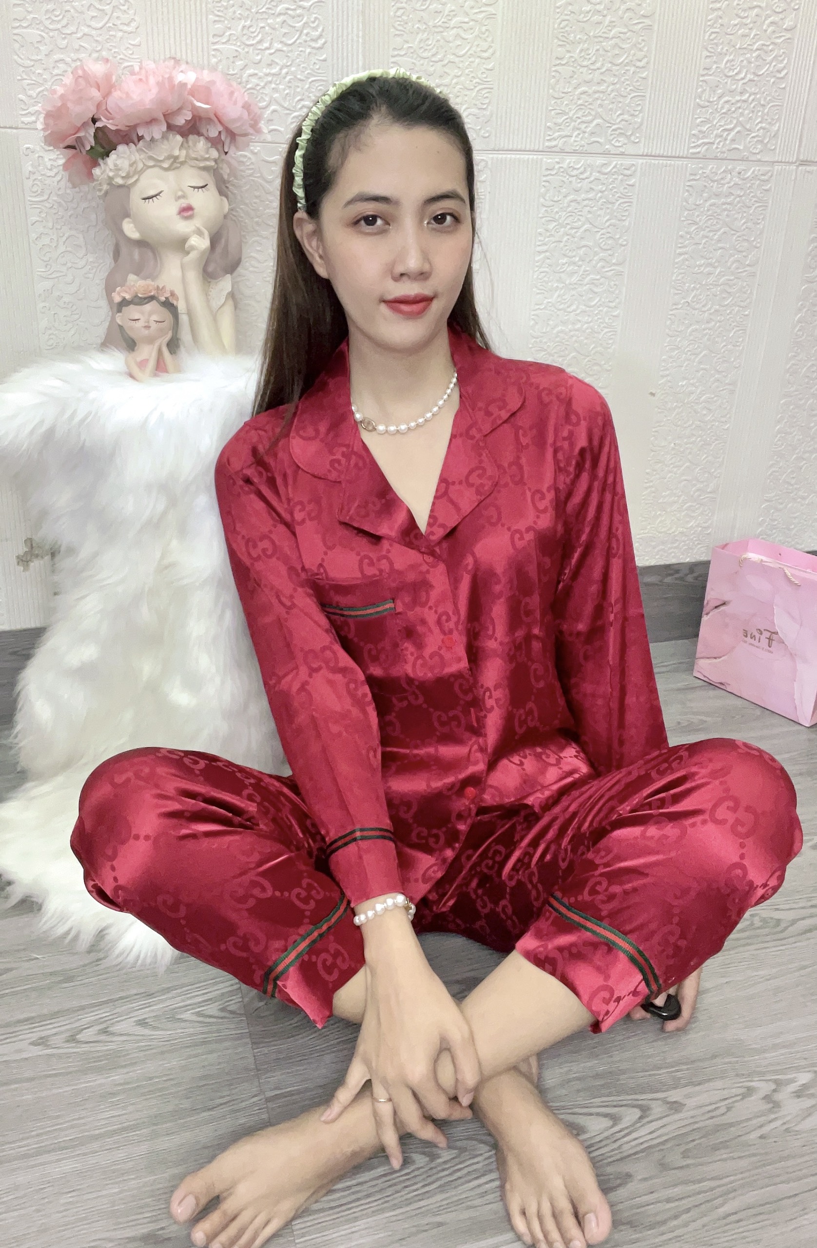 Bộ Pijama Mặc Nhà Lụa Gấm Tay Dài Vải Đẹp