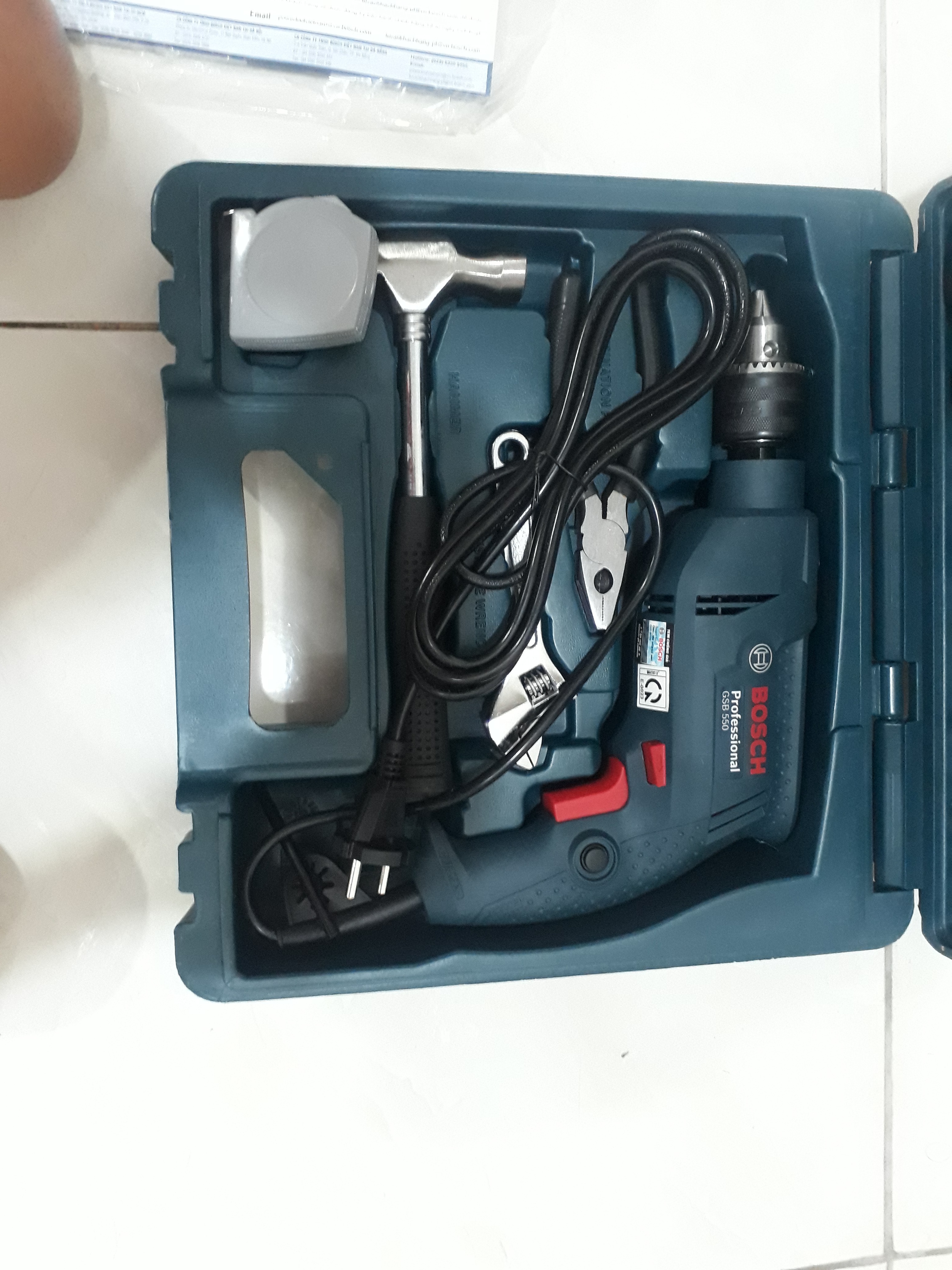Máy khoan động lực bosch gsb 550 set 19 chi tiết