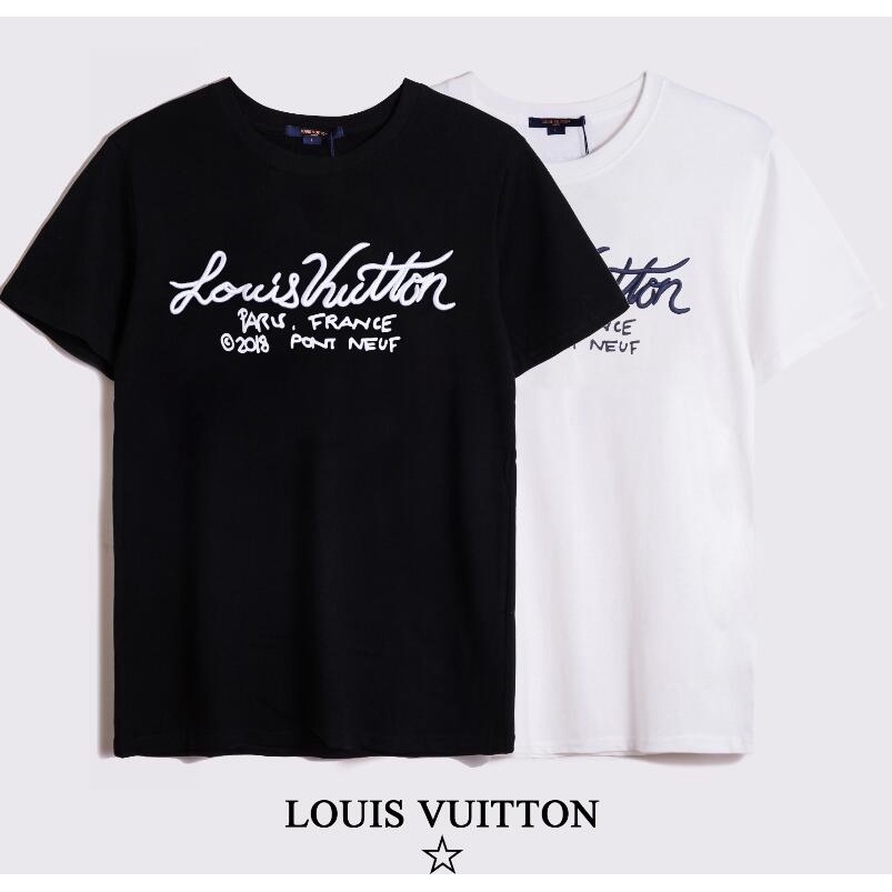 Shop Louis Vuitton DAMIER Louis Vuitton DAMIER SPREAD PRINTED SWEATSHIRT by  Bellaris