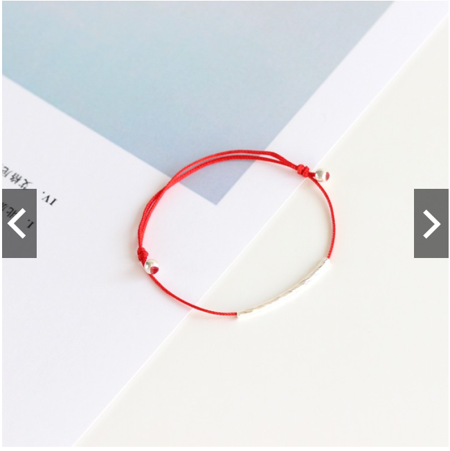 Vòng Tay Chỉ Đỏ May Mắn Phối Charm