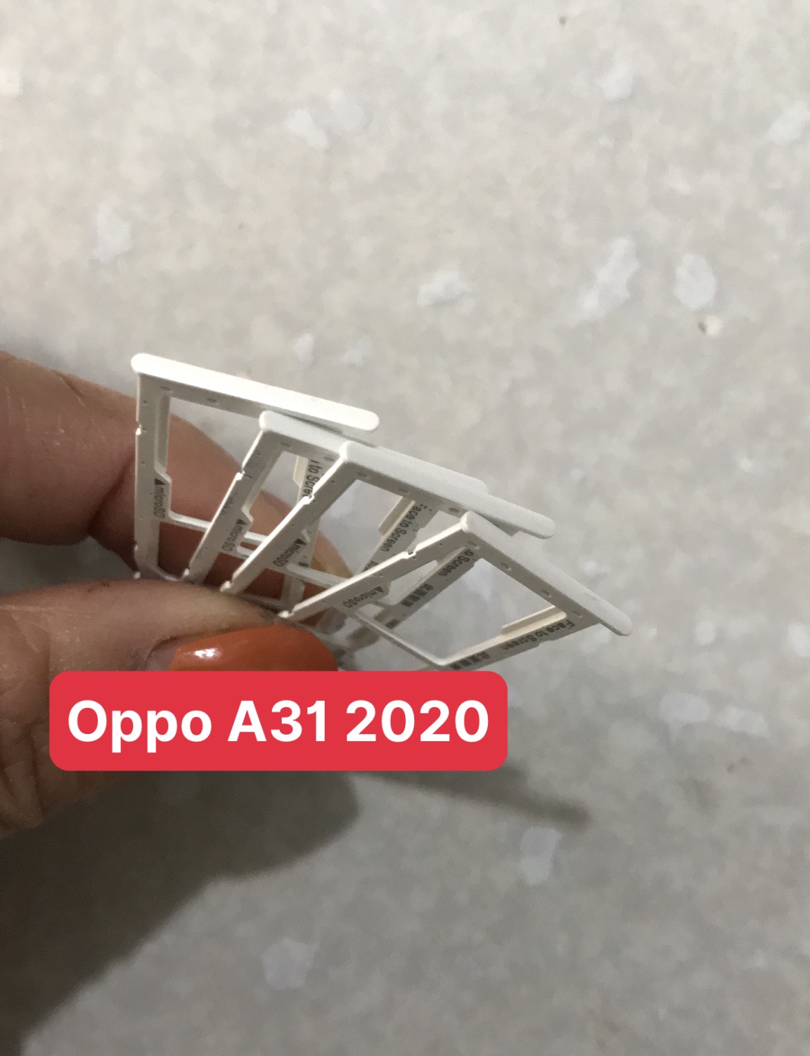 Khay Sim Oppo A31 2020