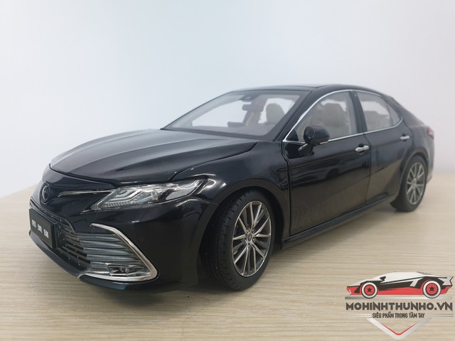 [HCM]Xe mô hình Toyota Camry tỉ lệ 1:18