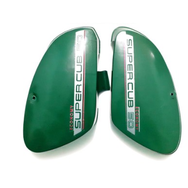 Nắp cốp cub 81. giá cho 1 cặp. nhựa dẻo