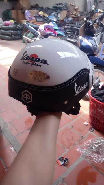 Mũ Bảo Hiểm Có Kính Vespa Đẹp