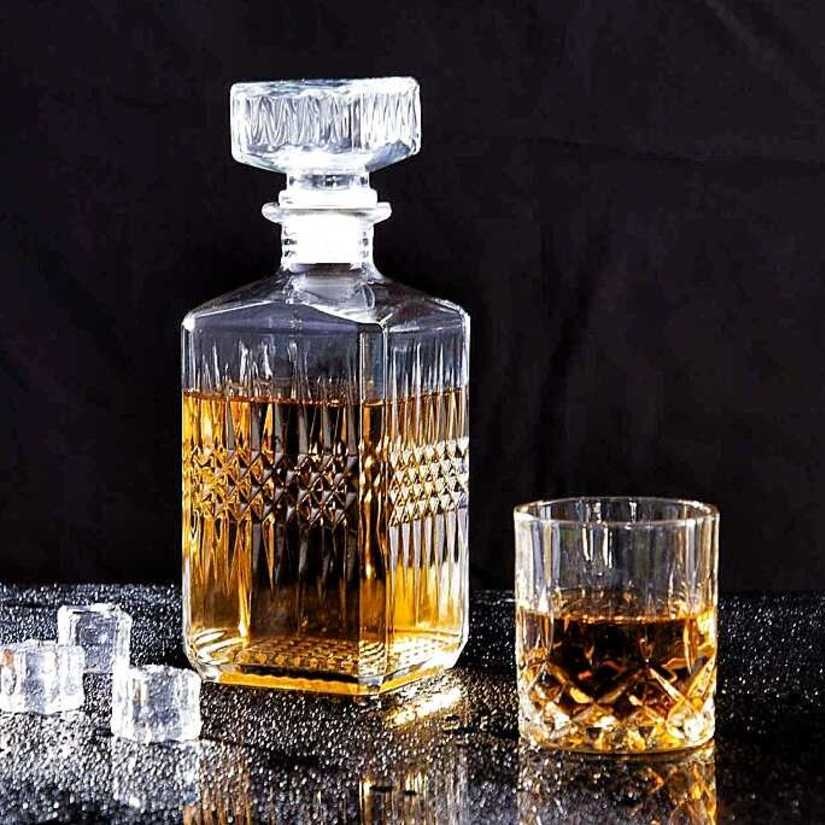 Chai Thủy Tinh Đựng Rượu 1 Lít vuông gân kim cương bụng – Vỏ Chai Rượu Ngoại - Bình Đựng Ruou trang trí nhà cửa (A6)