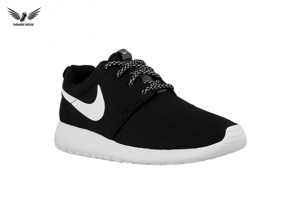 Nike giày thể thao Nike Roshe One 844994-002