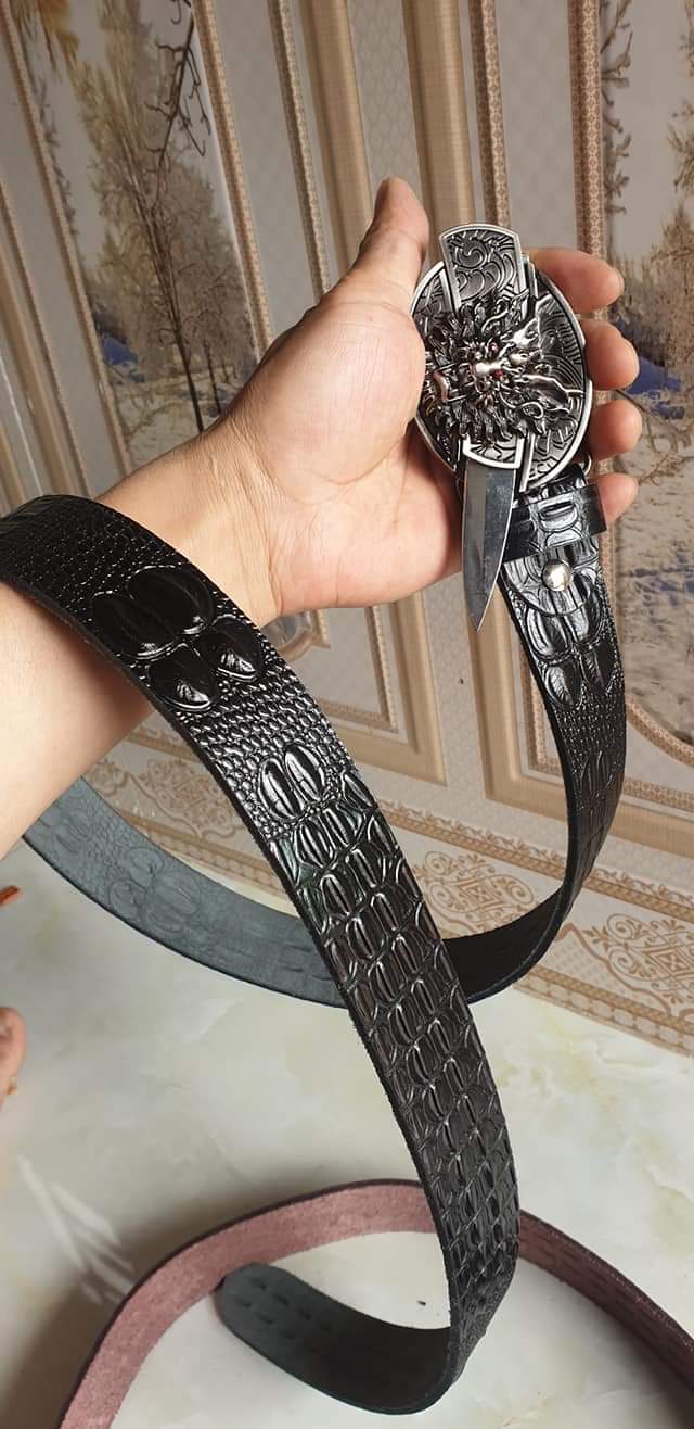 Thắt lưng phượt đa năng