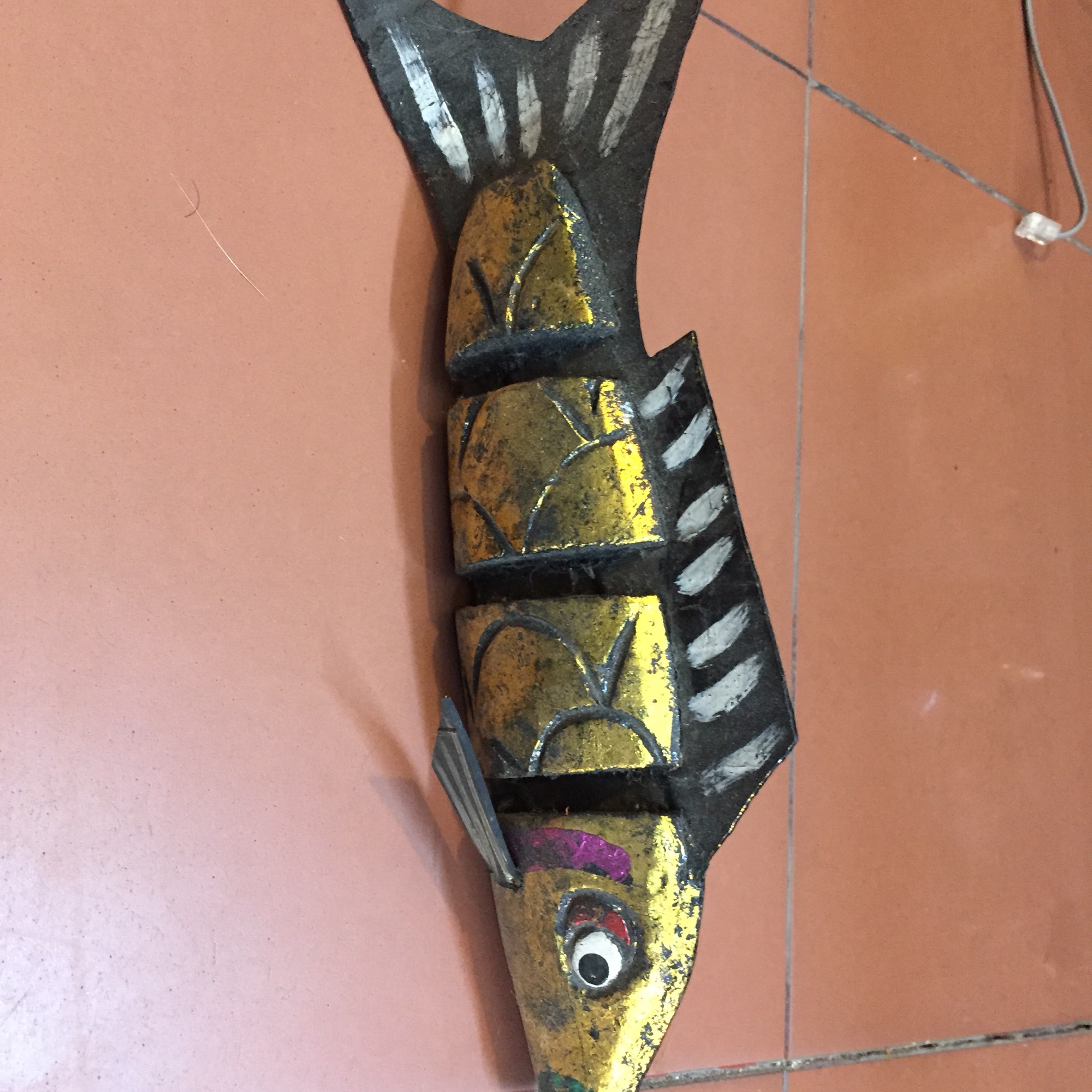 Cá gỗ sơn mài ( 28*12*6cm )