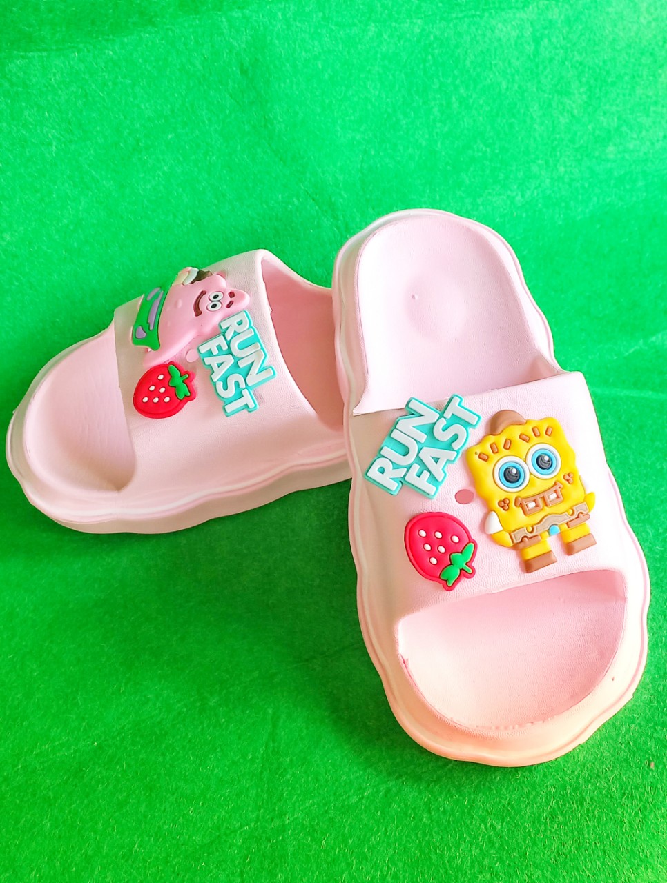 Dép bánh mì trẻ em ( màu ngẫu nhiên ) cute bé trai, bé gái