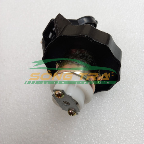 NẮP BÌNH DẦU MITSUBISHI FUSO CANTER