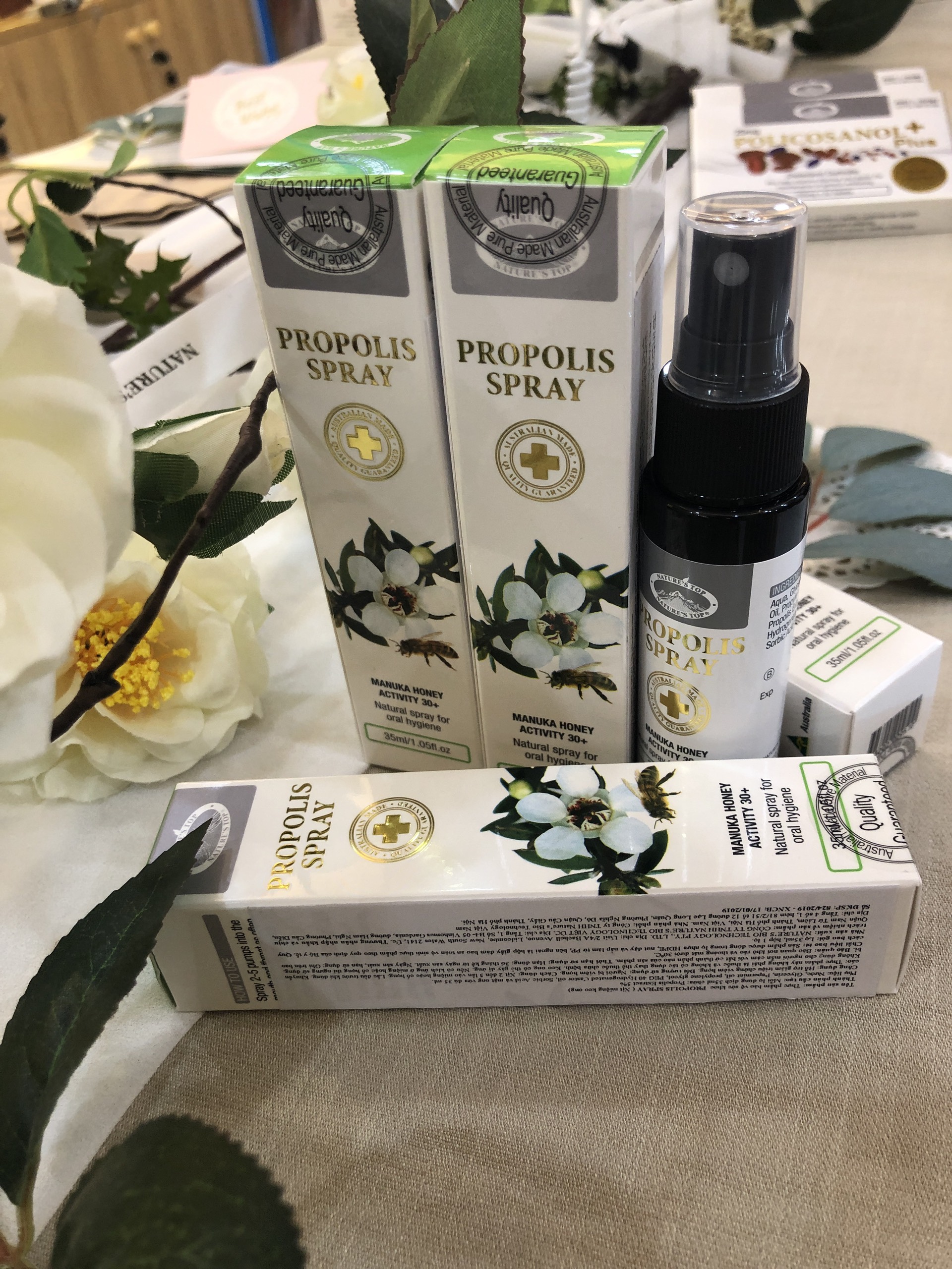 Xịt họng keo ong Propolis Spray 35ml
