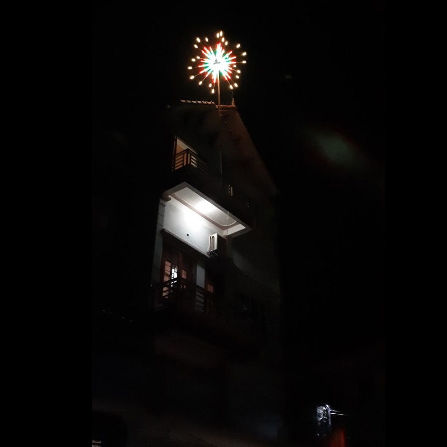 Đèn Led Pháo hoa có âm thanh cỡ lớn nhiều hiệu ứng
