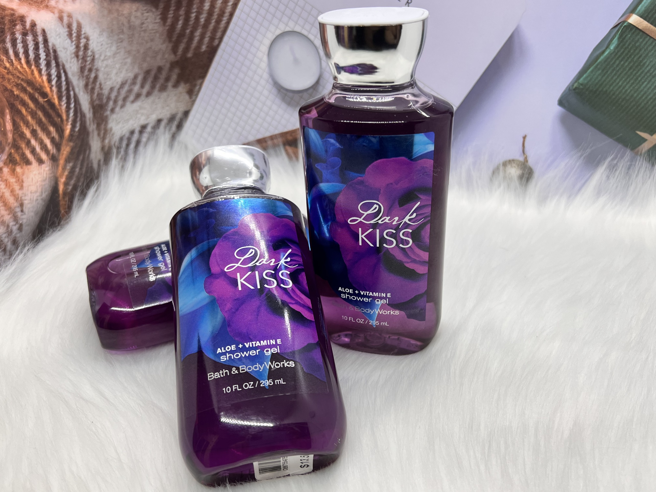 Sữa tắm làm Bath & Body work Dark Kiss 295ml/Chai