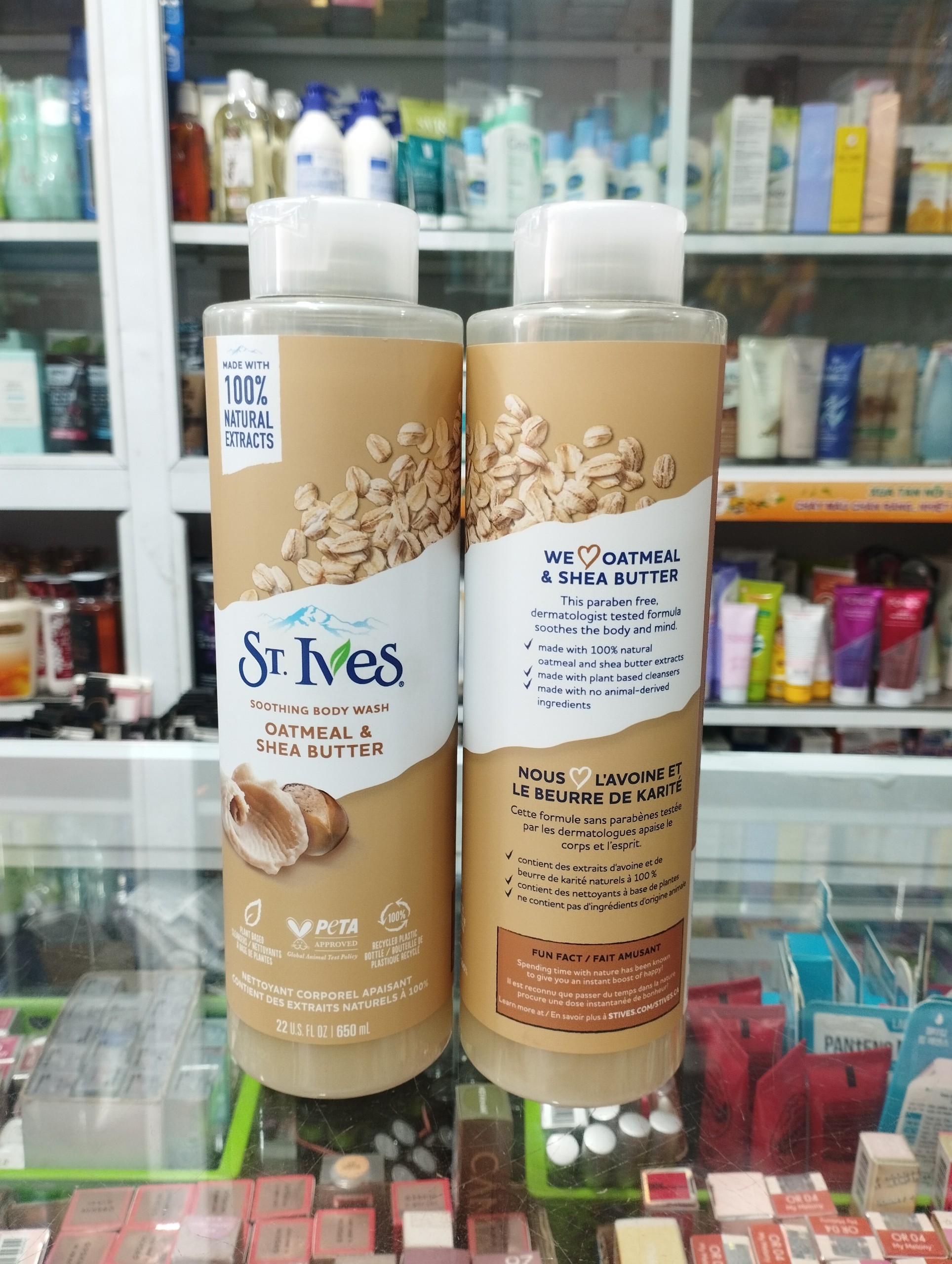 Sữa tắm dưỡng da St.Ives Yến mạch  650ml