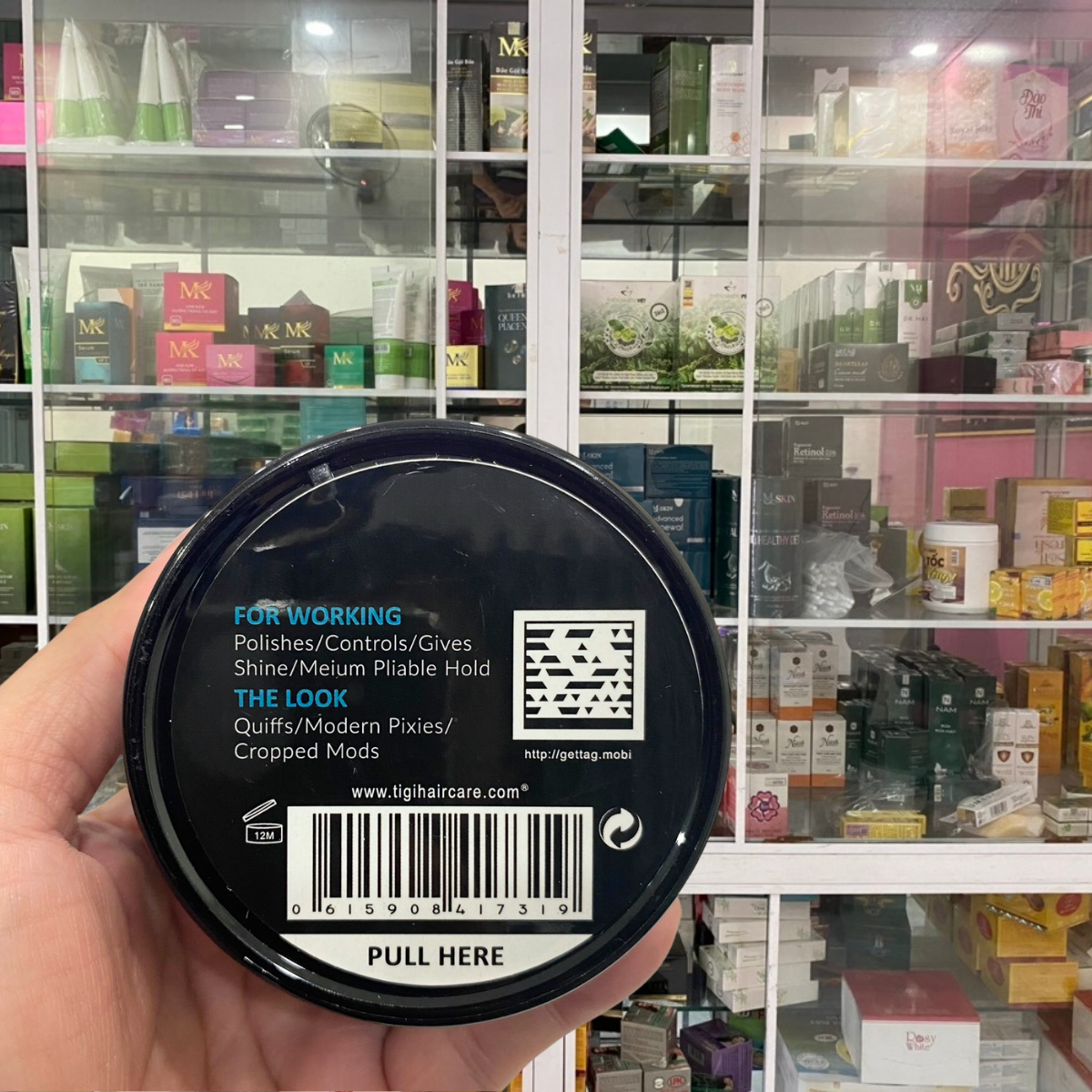 Wax Tạo Kiểu Tóc Dành Cho Nam Catwalk by TiGi (100ml)