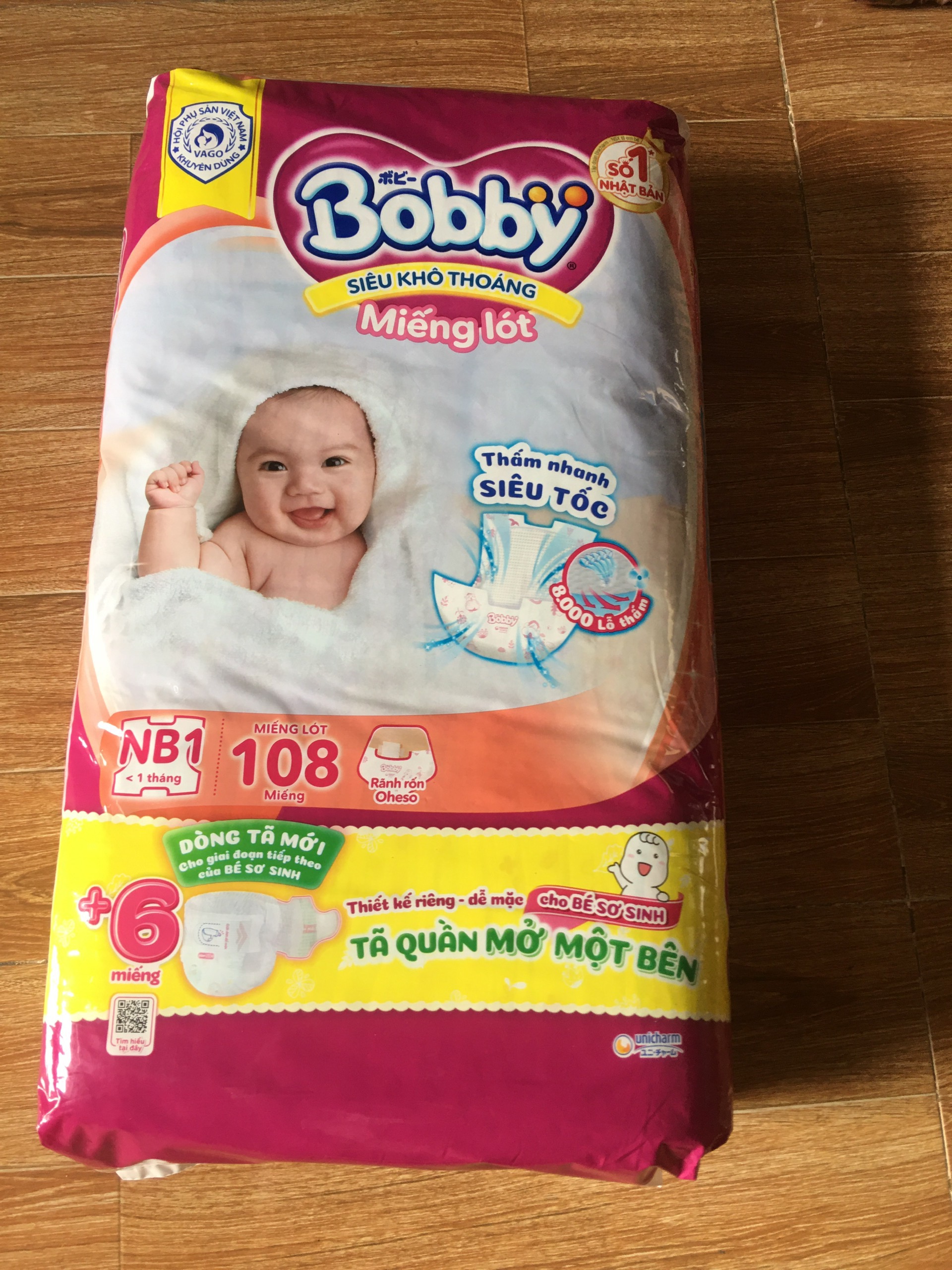 Miếng lót sơ sinh Bobby Newborn 1 - (64 miếng-108 miếng)/ Miếng lót sơ sinh 108 miếng