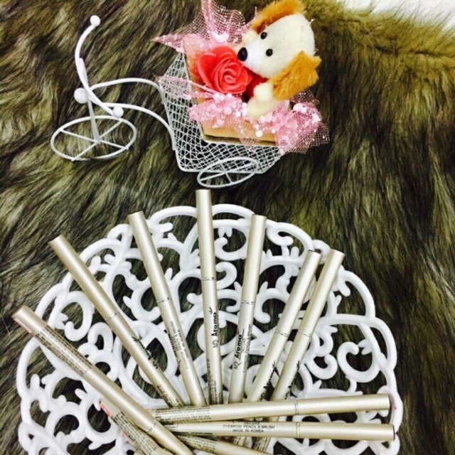 Chì kẻ mày aroma 2 đầu korea