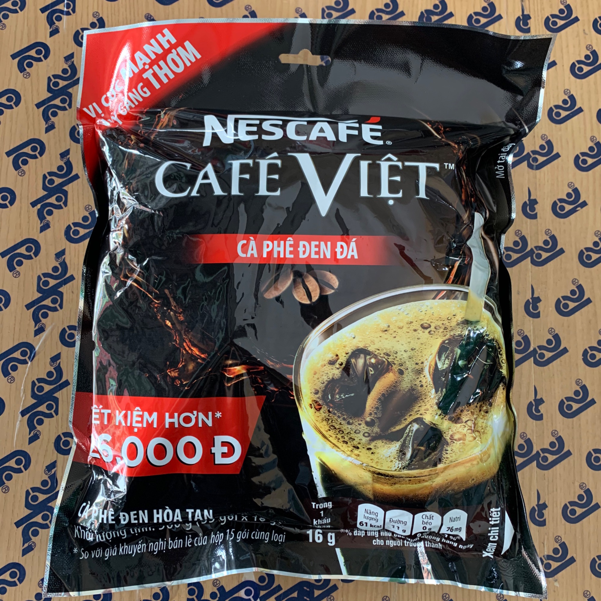 Cà phê đen đá hòa tan Nescafe Cafe Việt, bịch 37 gói