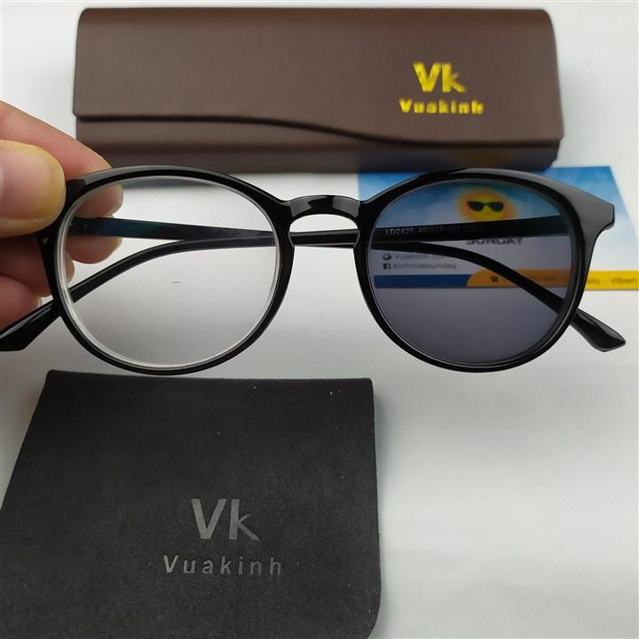 Kính cận đổi màu có độ V276