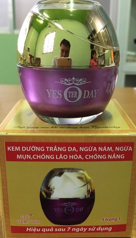 Kem sâm nhung collagen 5in1 yesterday hủ 25gram
