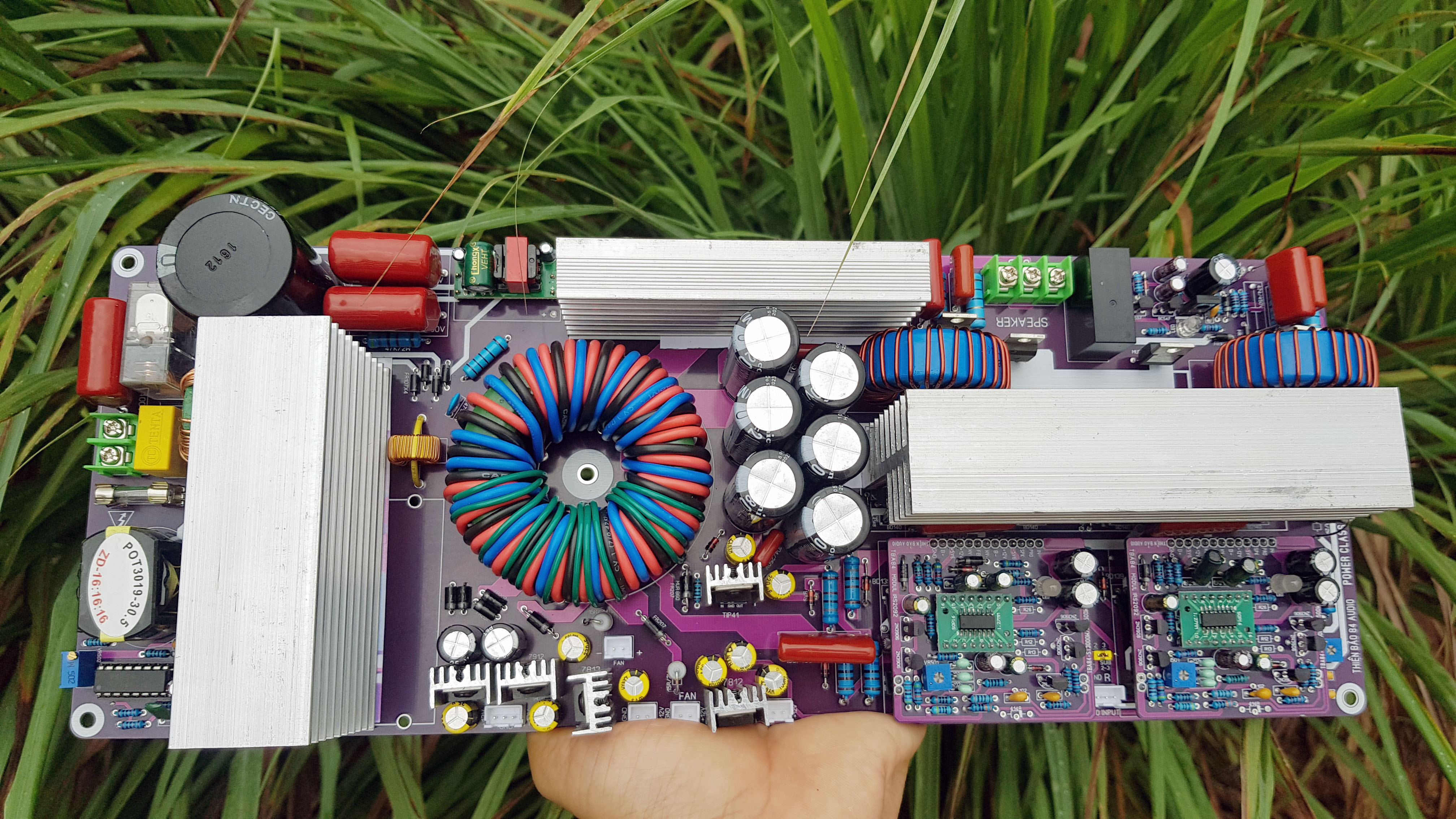 Mạch Công Suất Class D 2 kênh Liền Nguồn 220V