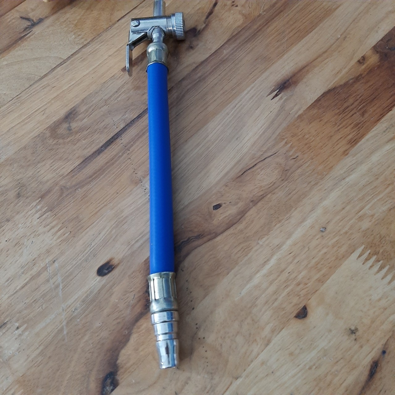 Cây hút xả hơi săm lốp ô tô tải