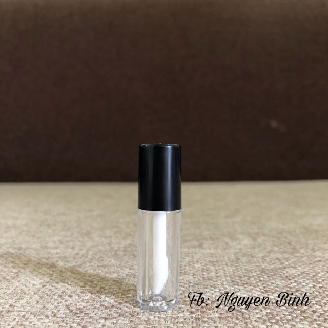 COMBO 2 CHIẾC Vỏ Đựng Son Kem Mini 1,3Ml
