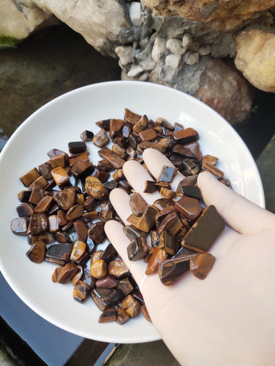 Đá thạch anh mắt hổ tự nhiên ( đá phong thủy)
