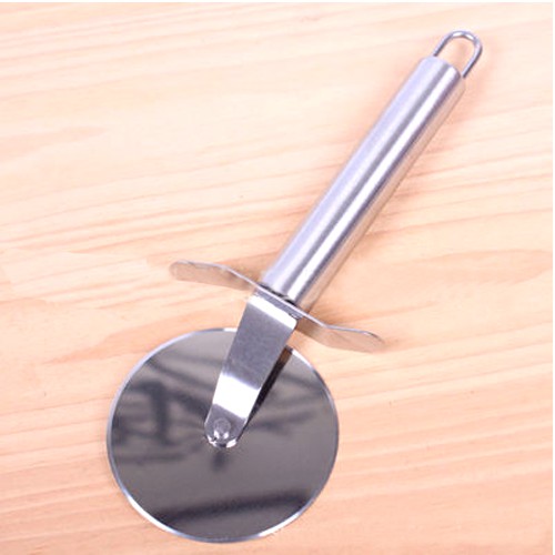 Dao cắt bánh pizza cán inox