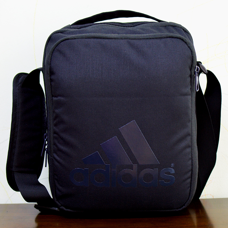 Adidas icon sample crossbody bag màu đen 3 sọc đen
