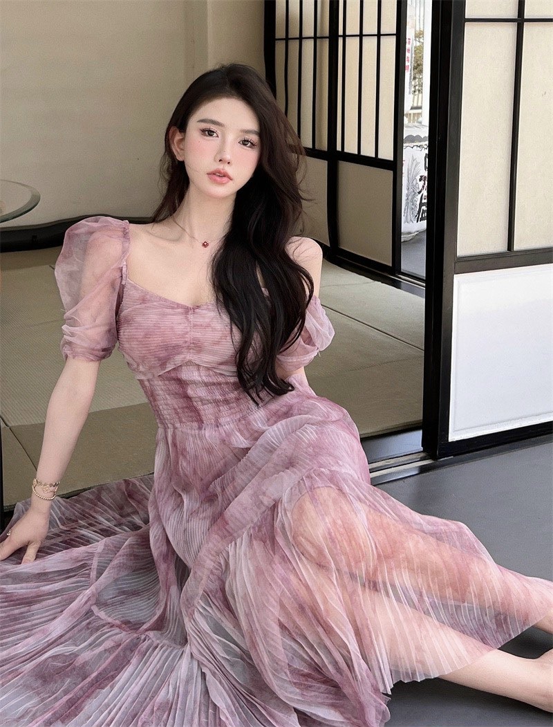Đầm maxi tím hồng cổ vuông tay bồng