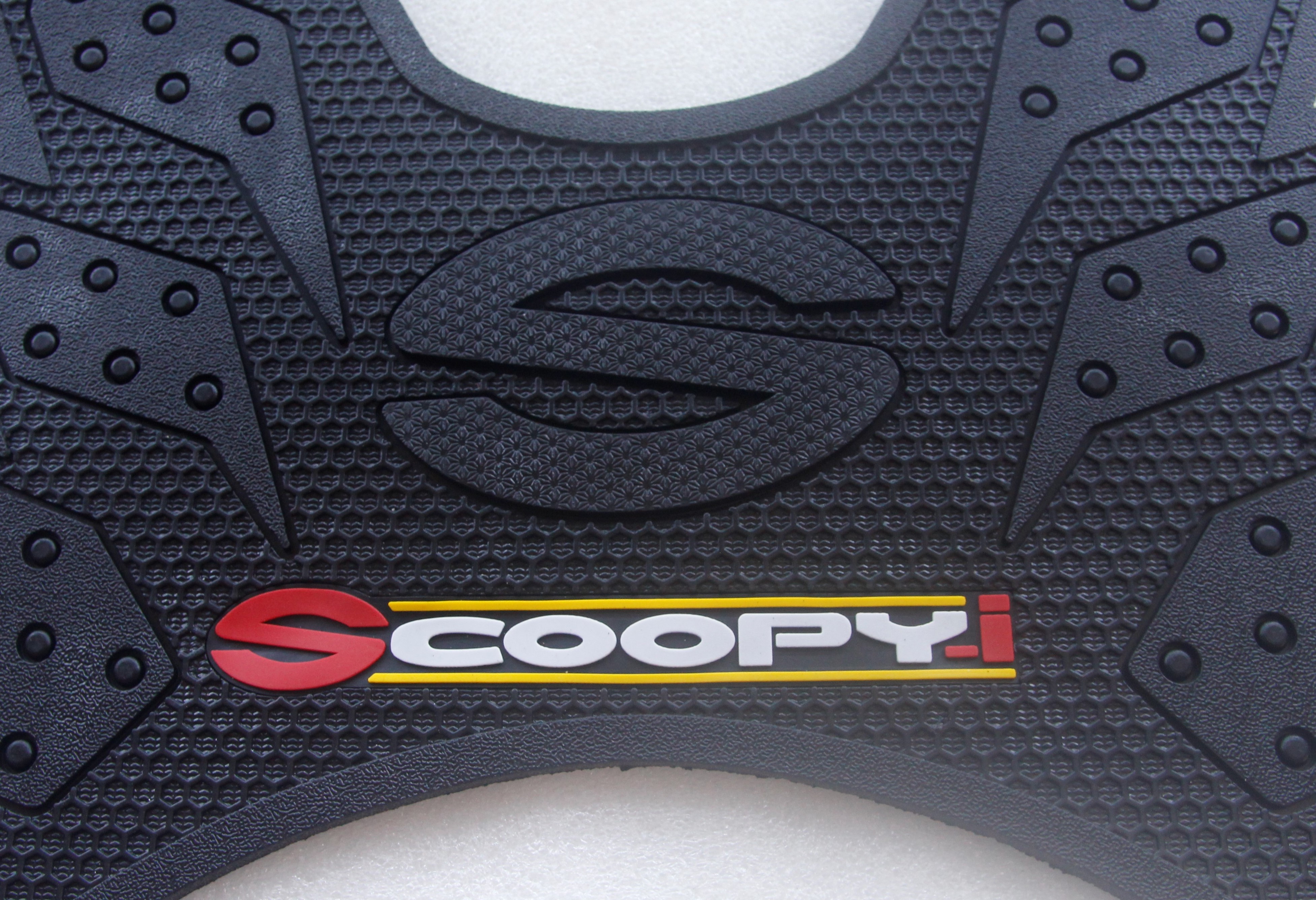 THẢM CAO SU LÓT CHÂN XE SCOOPY