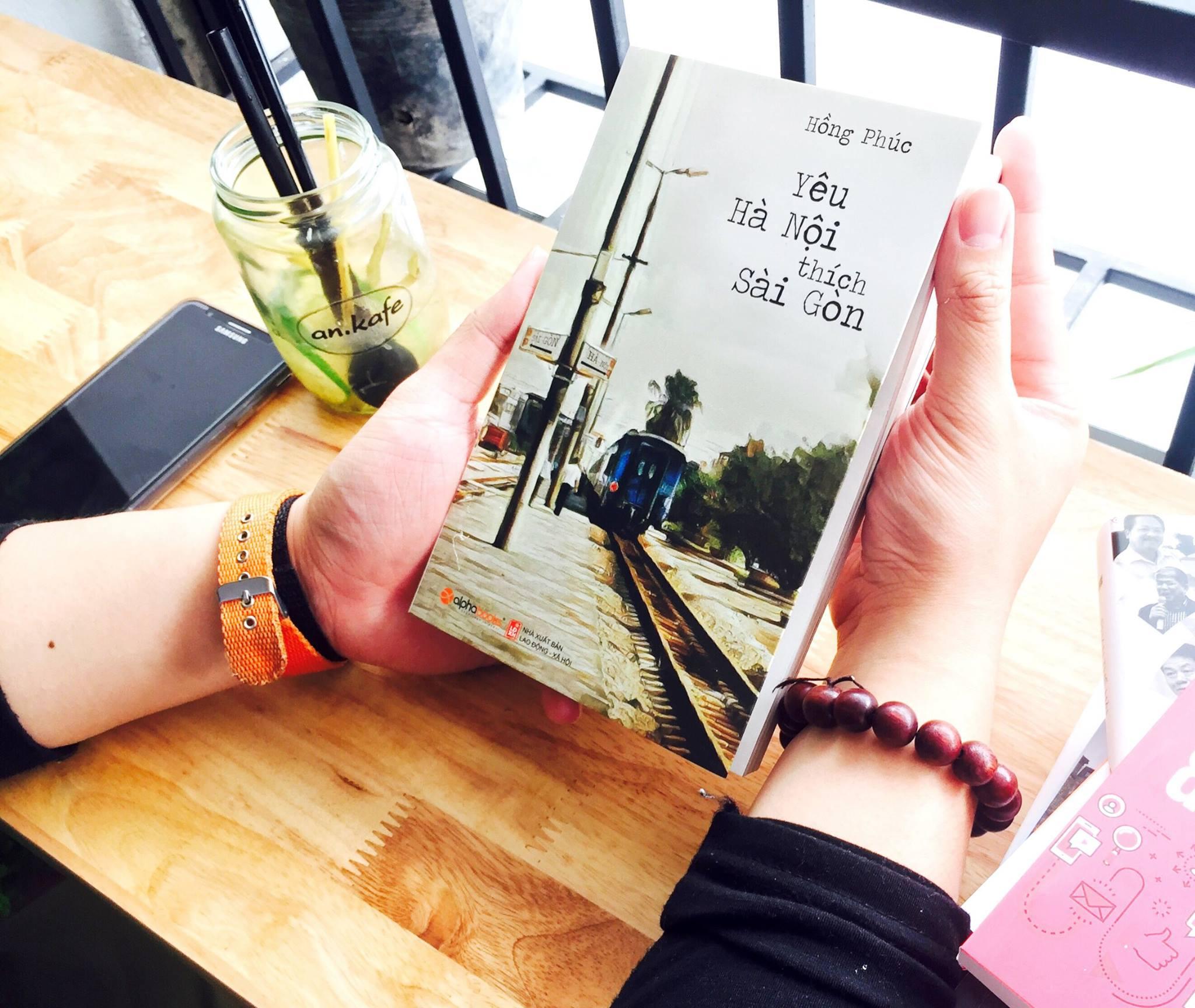 Sách - Yêu Hà Nội thích Sài Gòn