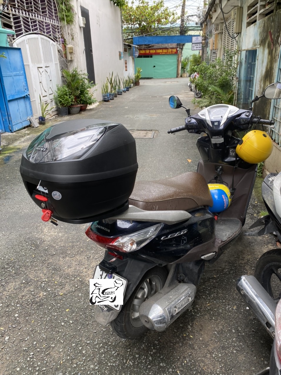 [HCM]Thùng givi mẫu E250N2 găn cho xe Lead