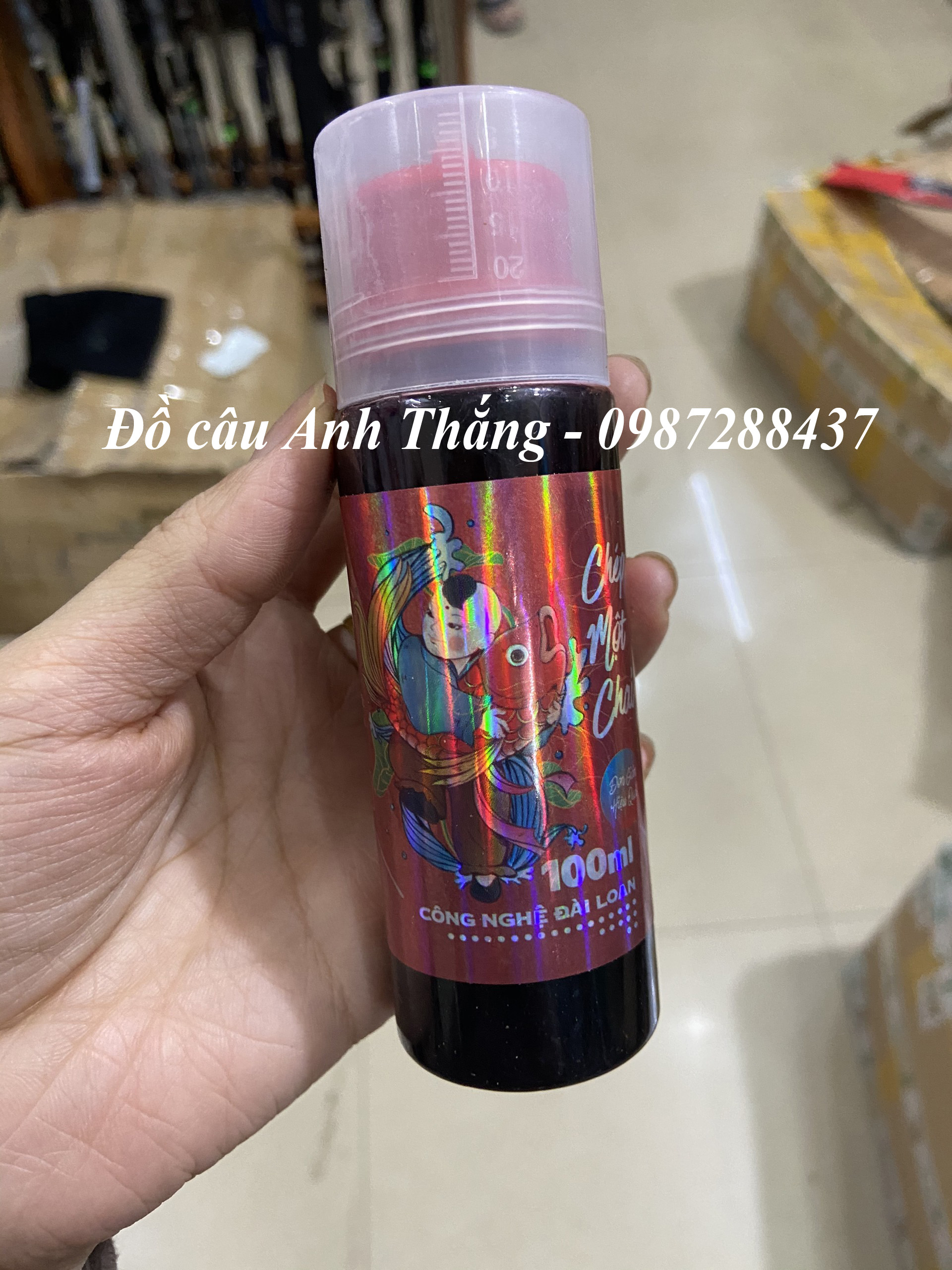 Tinh mùi dụ chép 1 chai Sa Phạm