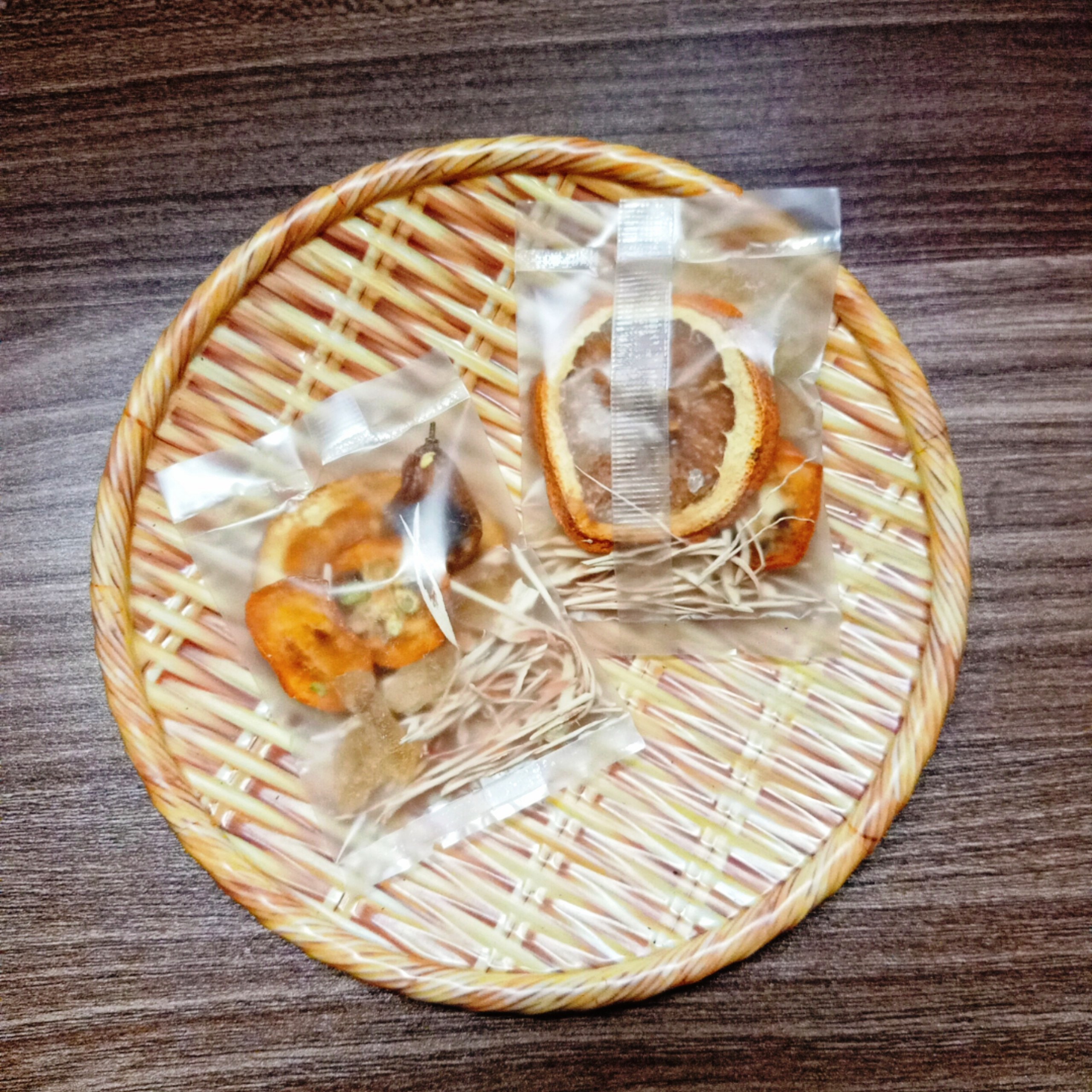 1 GÓI- TRÀ CAM SẢ TẮC