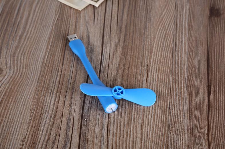 Quạt mini cổng USB