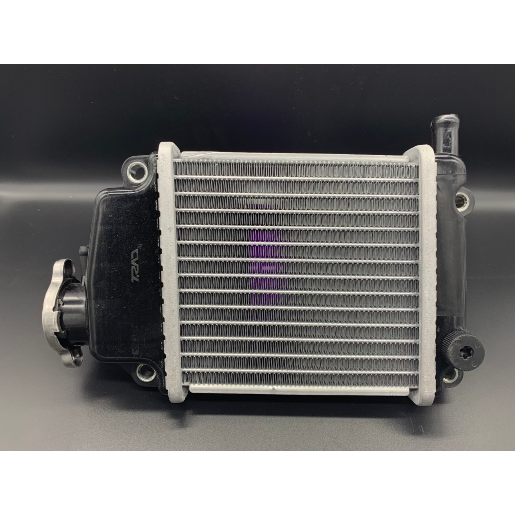 KÉT NƯỚC TẢN NHIÊT AIRBLADE 110