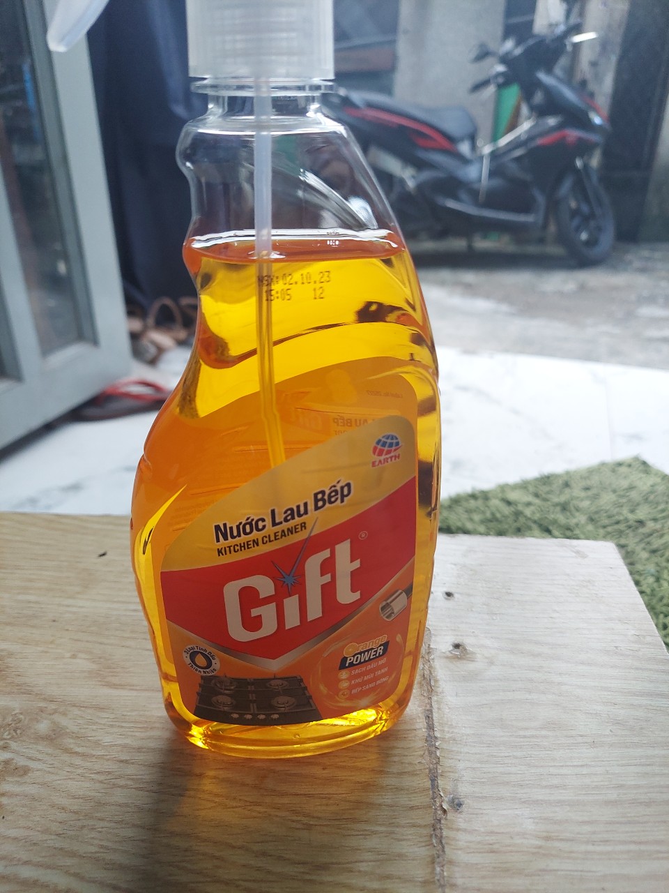 Nước lau bếp Gift 540ml- lau sạch thiết bị nhà bếp