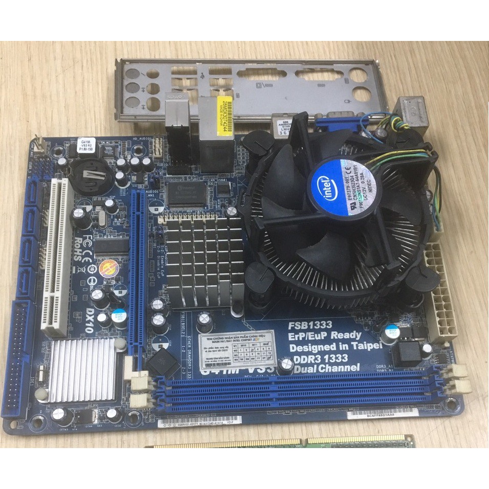 Combo main G41 Ram 4Gb +E8400+Card 2Gb  bóc máy