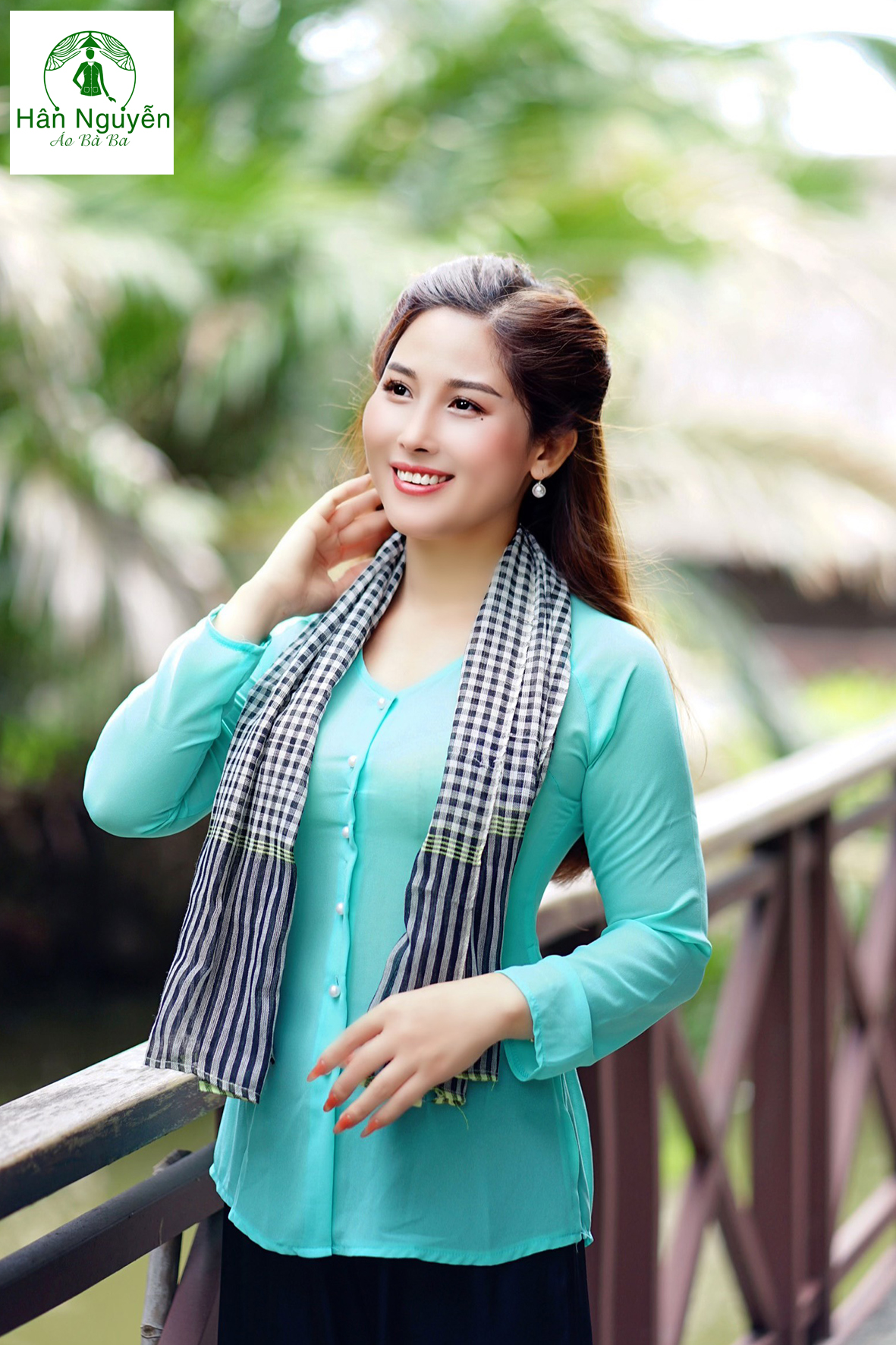 B.A29 - (Áo Lẻ) Bà Ba Voan Cổ Tim Cài Nút