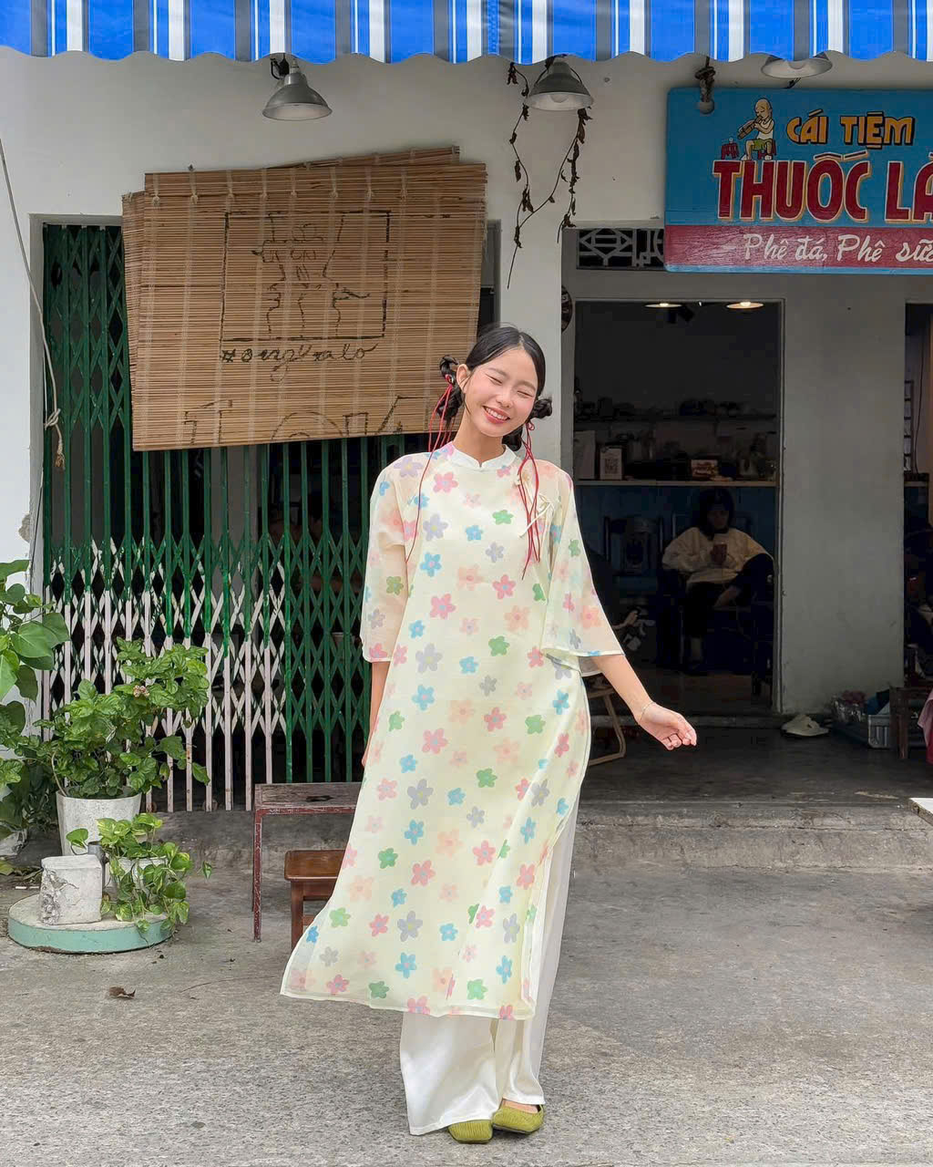 Áo dài cách tân voan mềm in hoa 4 tà cổ 2cm tay lỡ