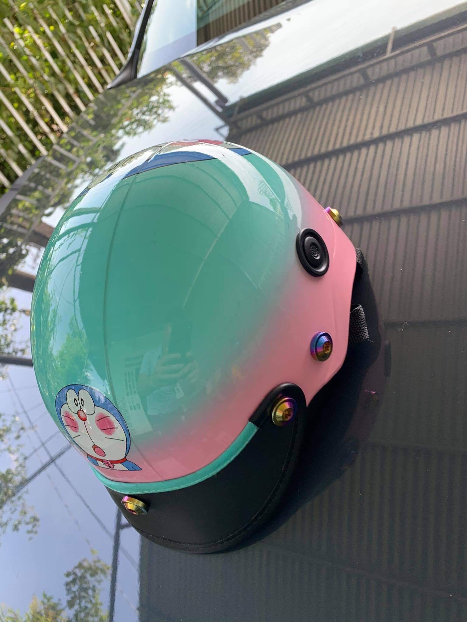 Nón doraemon gắn 7 ốc titan. Đc xem hàng