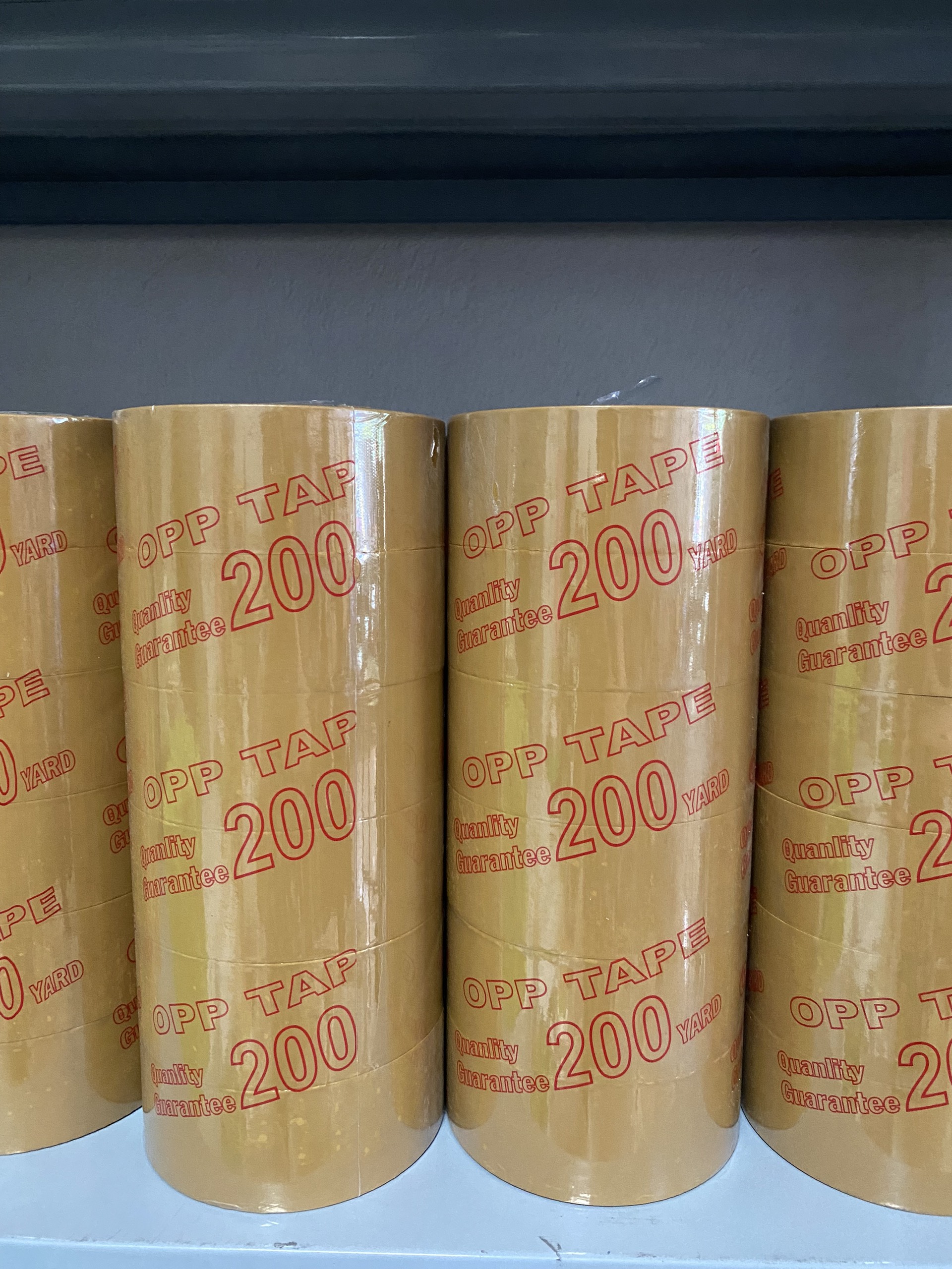 [GIÁ CÂY] BĂNG KEO TRONG ĐỤC 200Y NẶNG 2KG