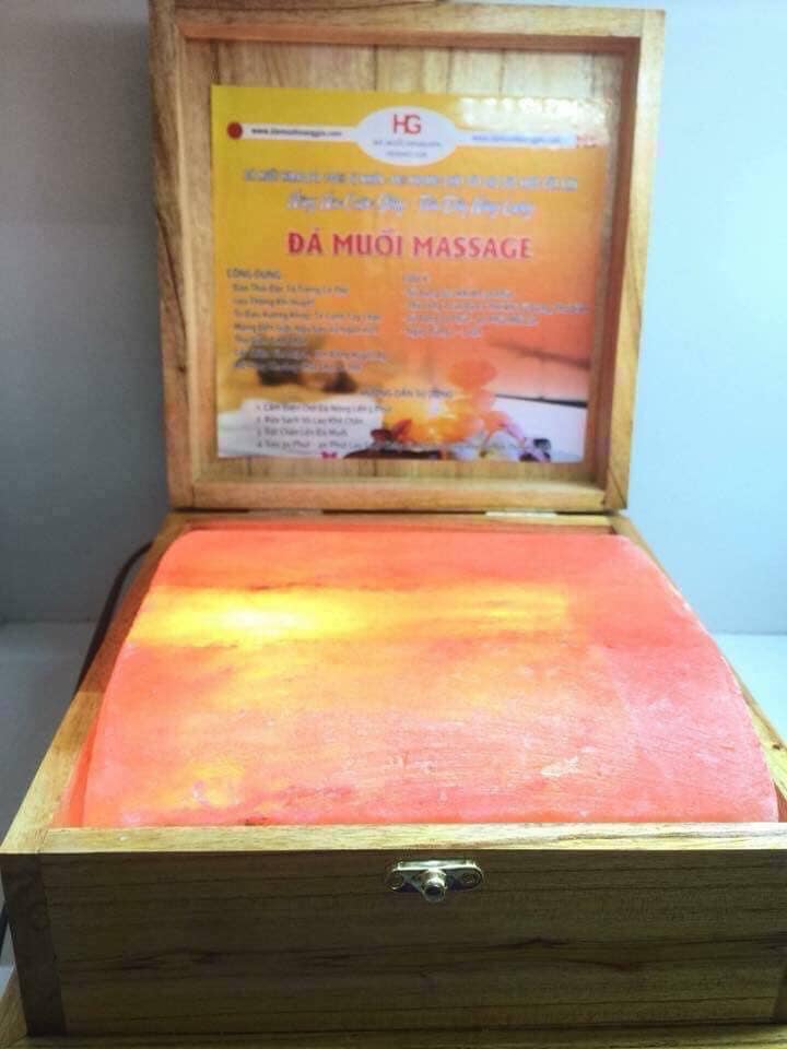 Đèn đá muối himalaya massage chân - món quà cho sức khoẻ