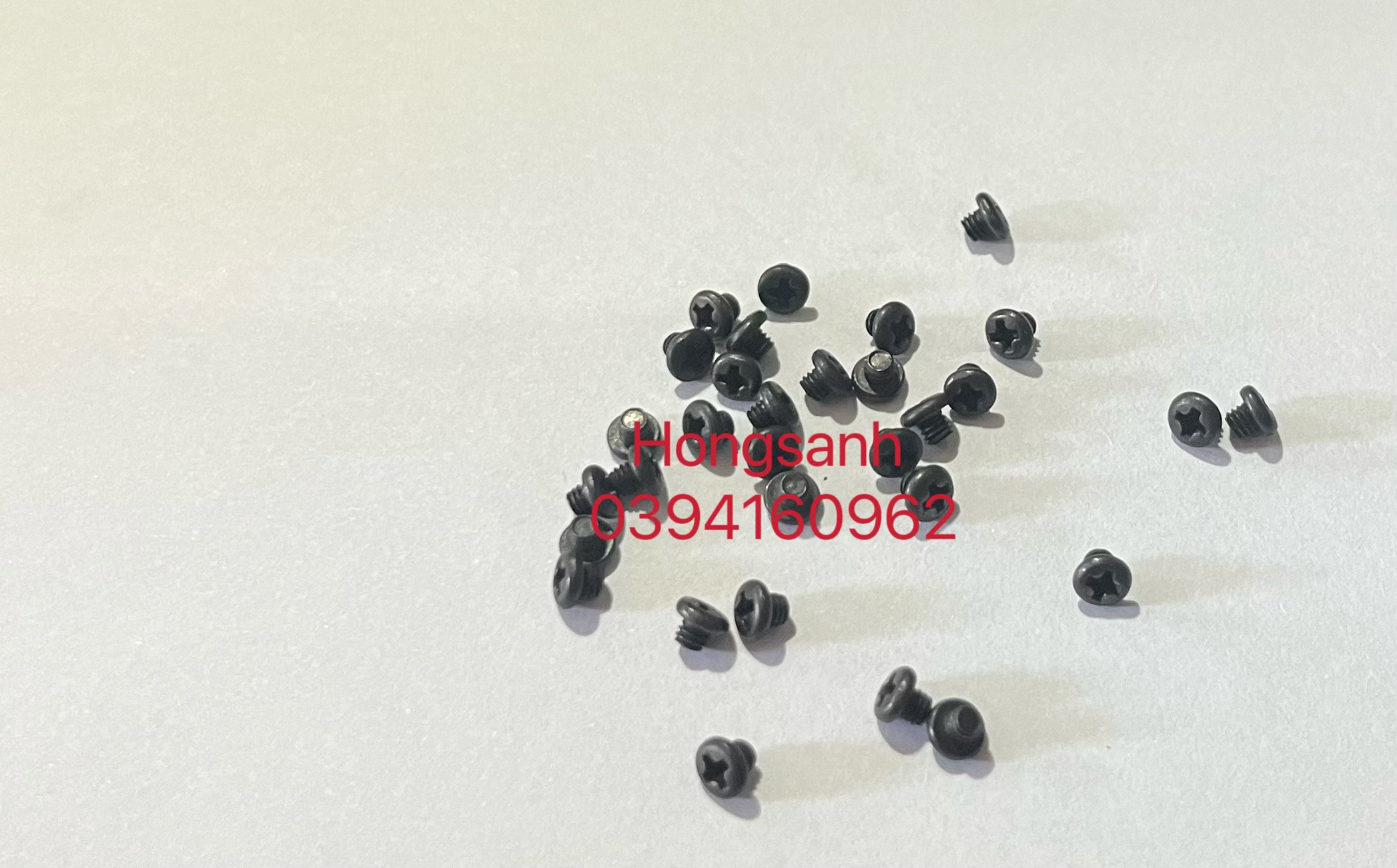 Ốc yếm ổ máy may gia đình cổ điển