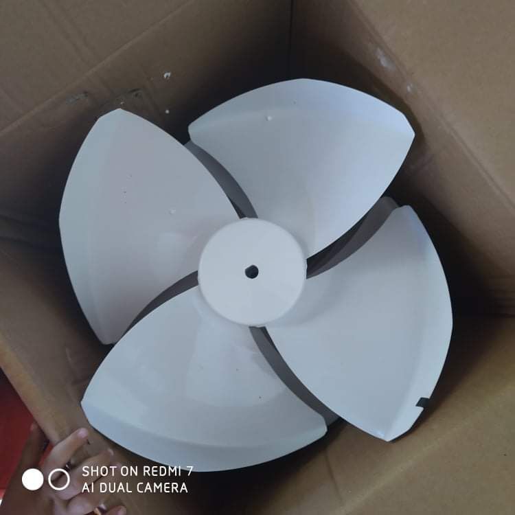 cánh quạt hơi nước 34cm lỗ  trục 8ly